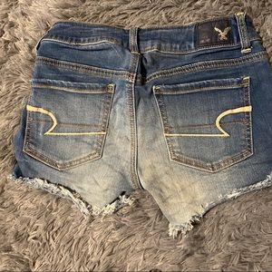 3/10! 💥 0 AE shorts